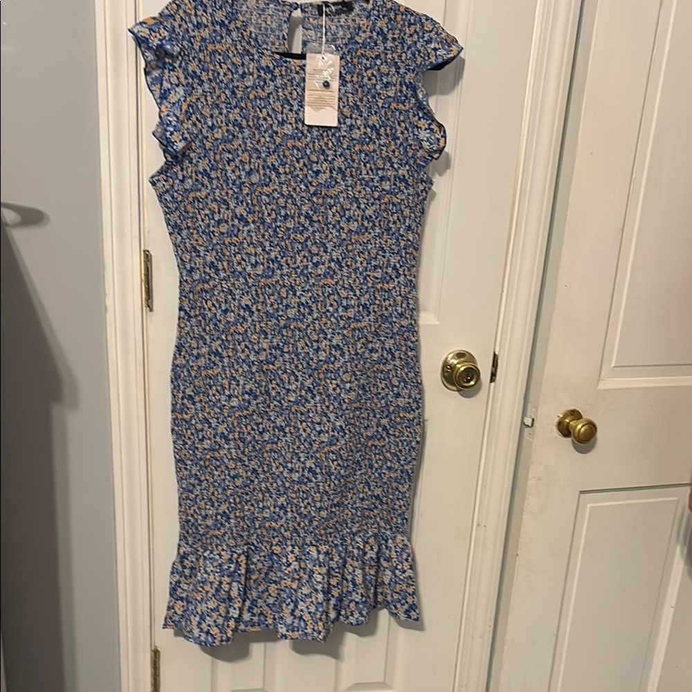 Floral Blue Ruffle Sleeve Dress